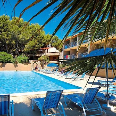 Appartement Avec Piscine A 5Min De La Plage Sanary-sur-Mer Luaran gambar