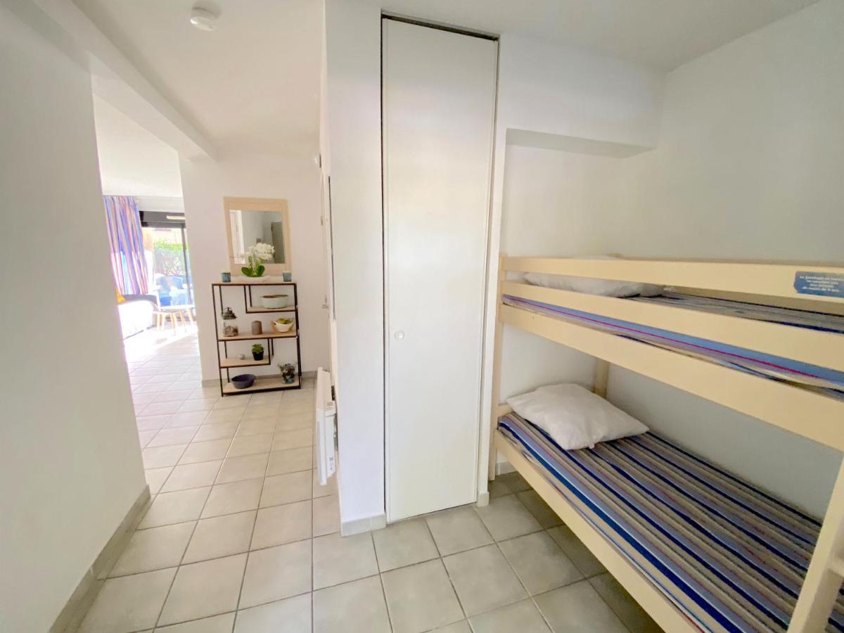 Appartement Avec Piscine A 5Min De La Plage Sanary-sur-Mer Luaran gambar